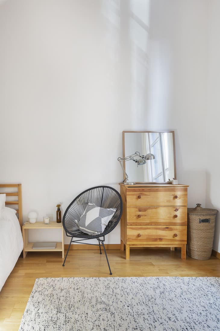 10 IKEA Bedroom Ideas - Furniture Hacks, Decor Tips & More | Apartment ...